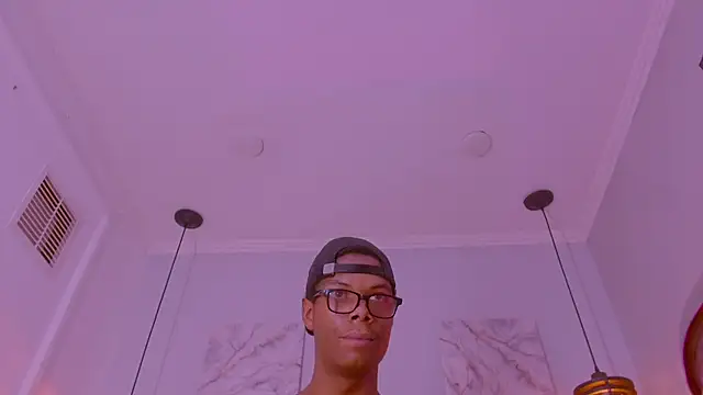 Živý XXX chat Santiago_Ortiz_