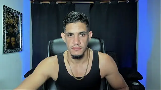 jhonnysnow17: онлайн-секс-чат