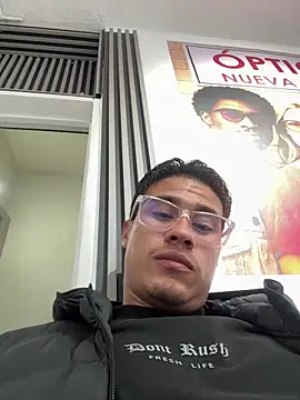 XXX chat uživo modela TavoHot_