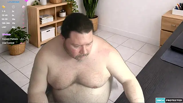 XXX chat uživo modela MysticDevil