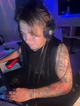 AngelLatinBoy's Webcam Show