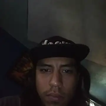 AlexAlejandro13 Pertunjukan Webcam