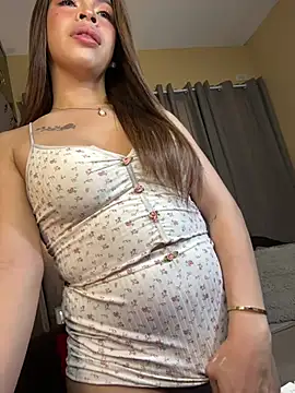 Nyxie_luxx: вебкам-шоу