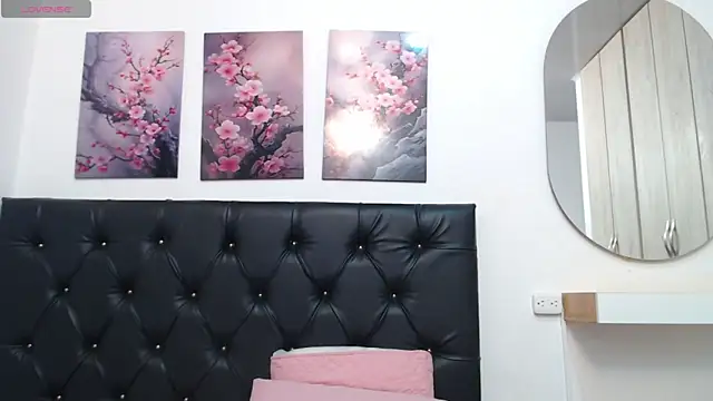 pinky_f00x – Live XXX-chat