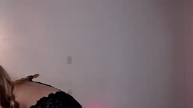 ArianaAlvarez_ Live XXX Chat