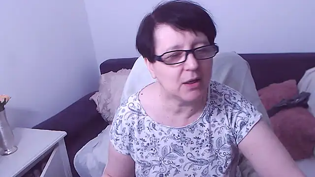 ChristaRose: онлайн-секс-чат