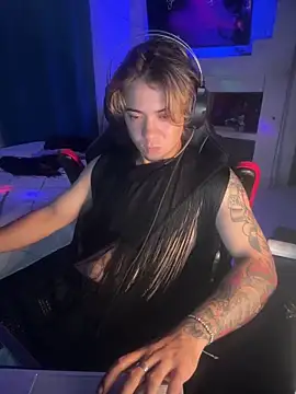 AngelLatinBoy Show Webcam