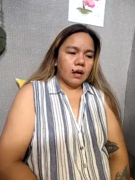 ambersmile Adlı Modelin Canlı XXX Sohbeti