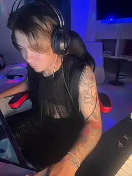 AngelLatinBoy Live XXX Chat