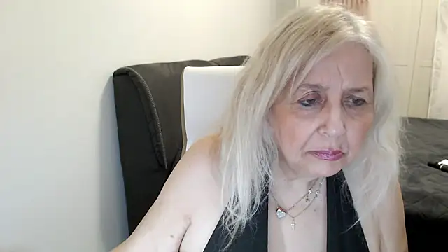 SusiLifeXXX 现场XXX聊天