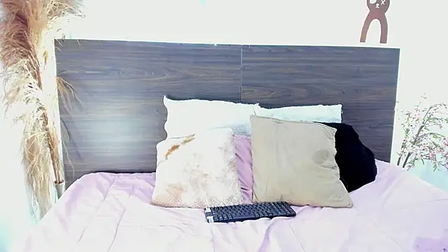 Brianna_Maya 现场XXX聊天