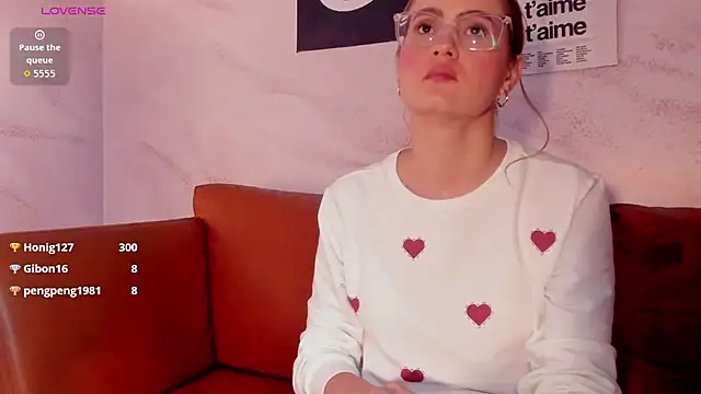 Ada_Turner Adlı Modelin Canlı XXX Sohbeti