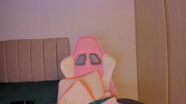 isa_bunny লাইভ XXX চ্যাট