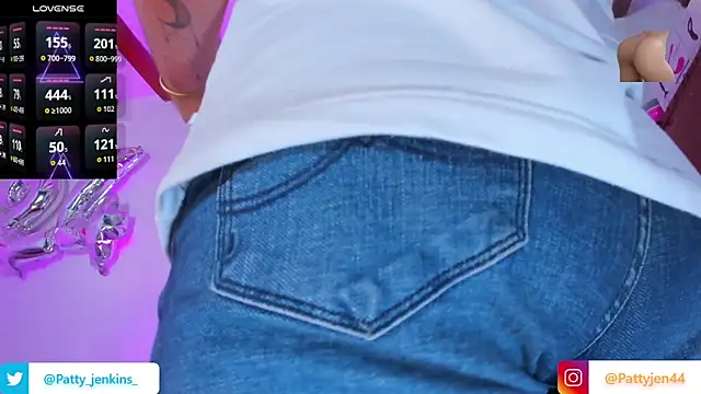 pattyjenkinss' Live XXX Chat