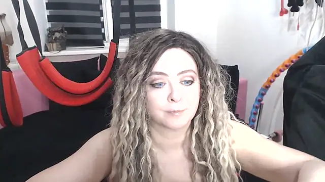 MISSwithDOLLS Chat XXX live