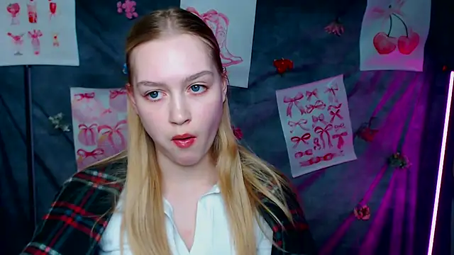 MademoiselleCl's Live XXX Chat