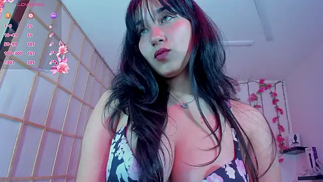 _julieta_love_'s Live XXX Chat