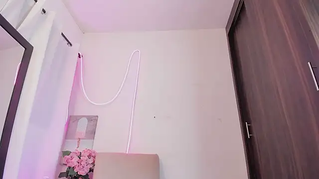 athenaking live XXX chat