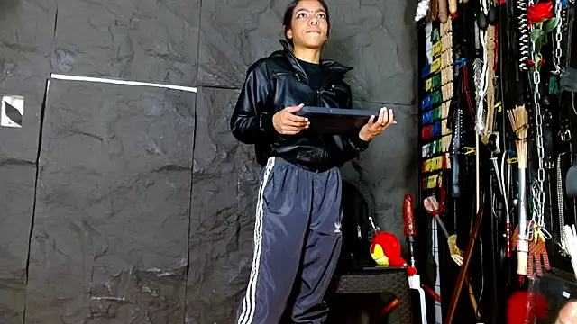 Ariaoficial live XXX chat