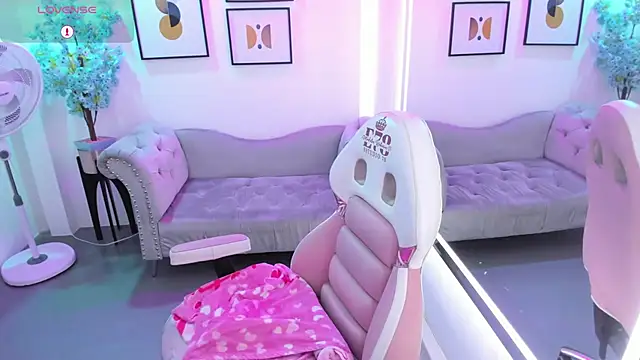 Kitty__cutte live XXX chat