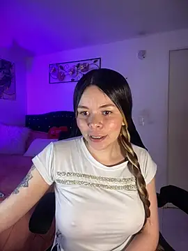 Chat XXX Live carolina16love