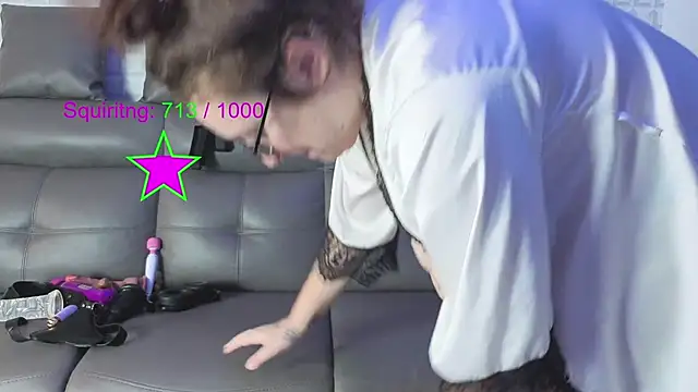 JadeStarUK Chat XXX live