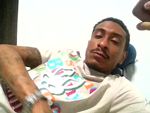 Chatroom XXX en direct de mellow_smoke