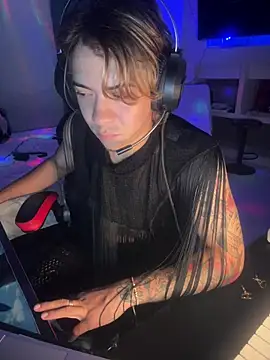 AngelLatinBoy Live XXX Chat