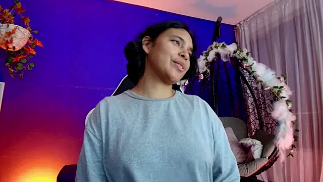 Emmapark_: онлайн-секс-чат