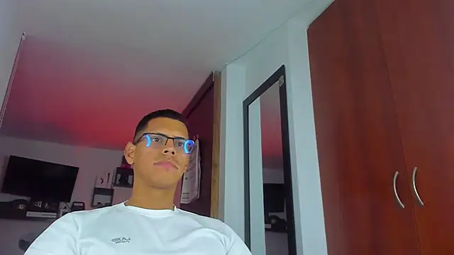 _John_Boy_ 在線直播表演