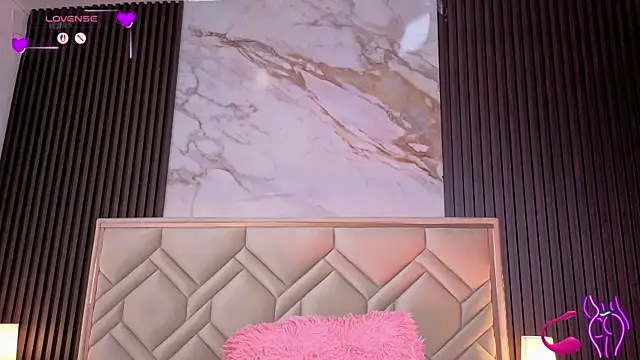 MiaaFarrel: απευθείας συνομιλία ΧΧΧ