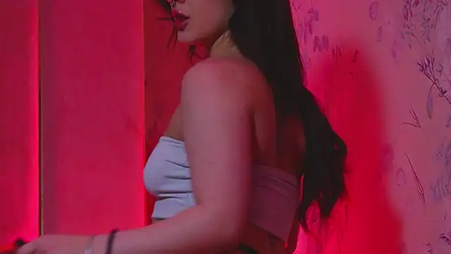 Chat +18 de LucyLextonX ao vivo