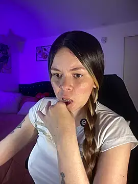 carolina16love Chat XXX live