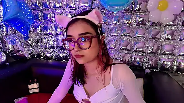 lala_cherry: онлайн-секс-чат