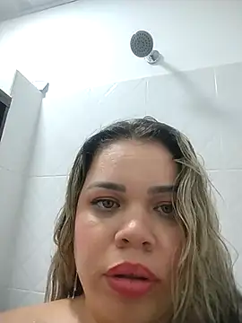 دردشة VivianPorto الجنسية المباشرة