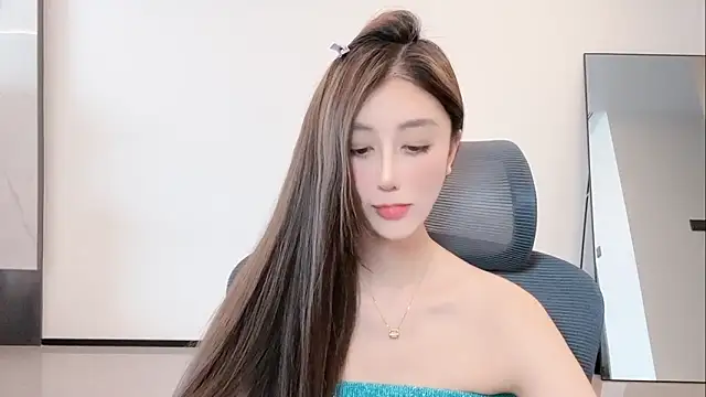 Melody-11 即時 XXX 聊天