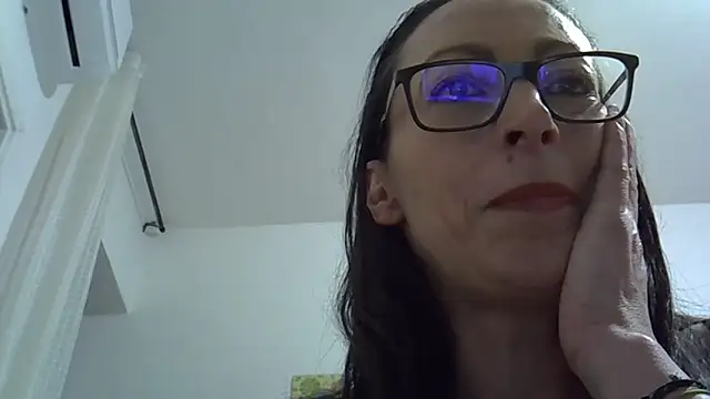 Astrid3 Chat XXX live