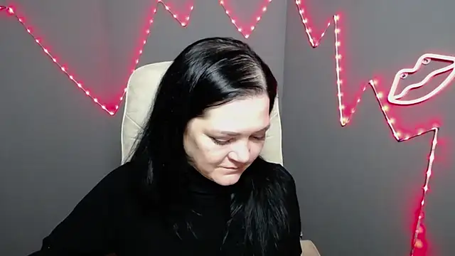 Онлайн чат XXX LauraFinn