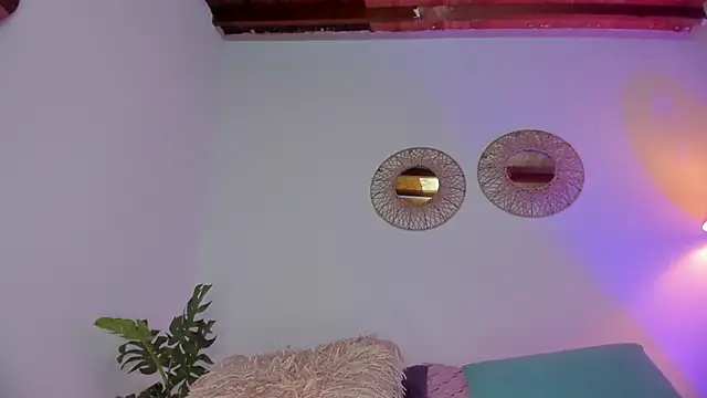 Chatroom XXX en direct de hot_booty_