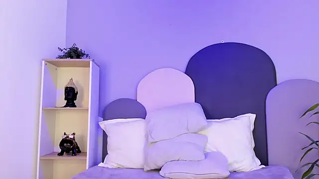 TaraCarson Chat XXX live