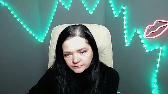 LauraFinn Chat XXX in diretta