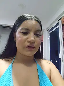 Pretty_Julieta 라이브 XXX 채팅