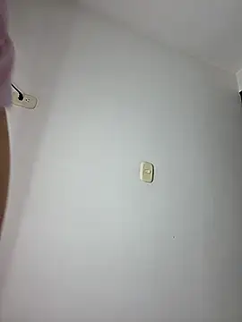 alaia_princess Adlı Modelin Canlı XXX Sohbeti