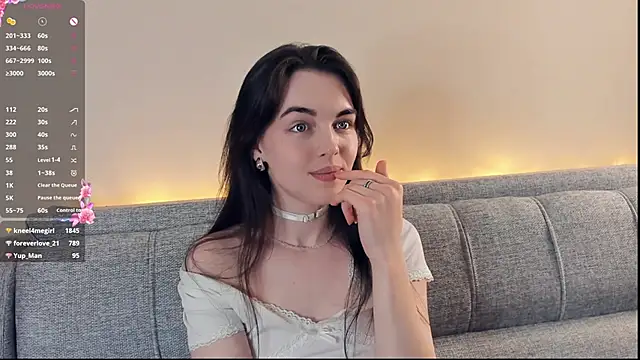 Chat +18 de MirnaTellado ao vivo