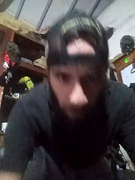 Chatroom XXX en direct de hairy_mannn