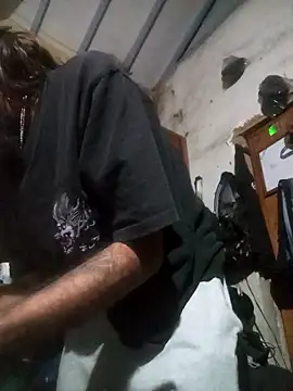 دردشة hairy_mannn الجنسية المباشرة