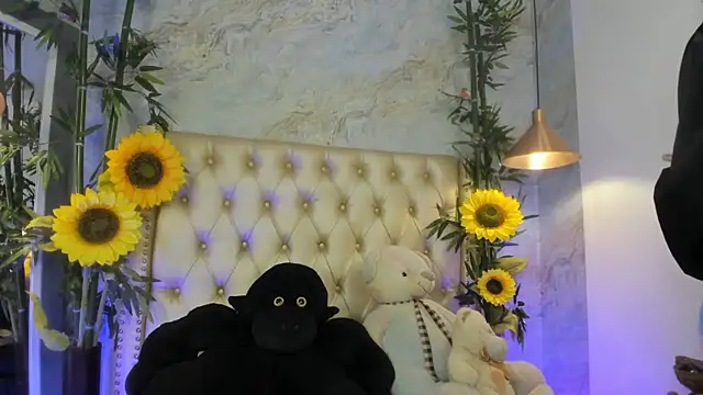 Chat +18 de LittleeJaz ao vivo