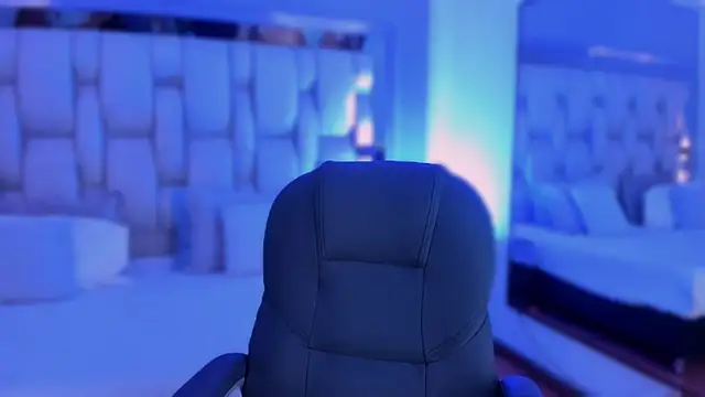 revenmiller_ 现场XXX聊天