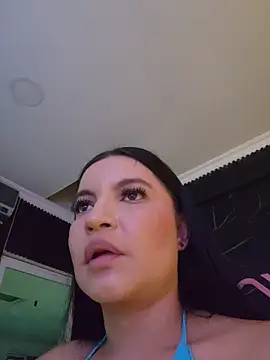 Chat +18 de Pretty_Julieta ao vivo