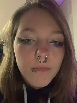 VesnaCrystal Webcam Show